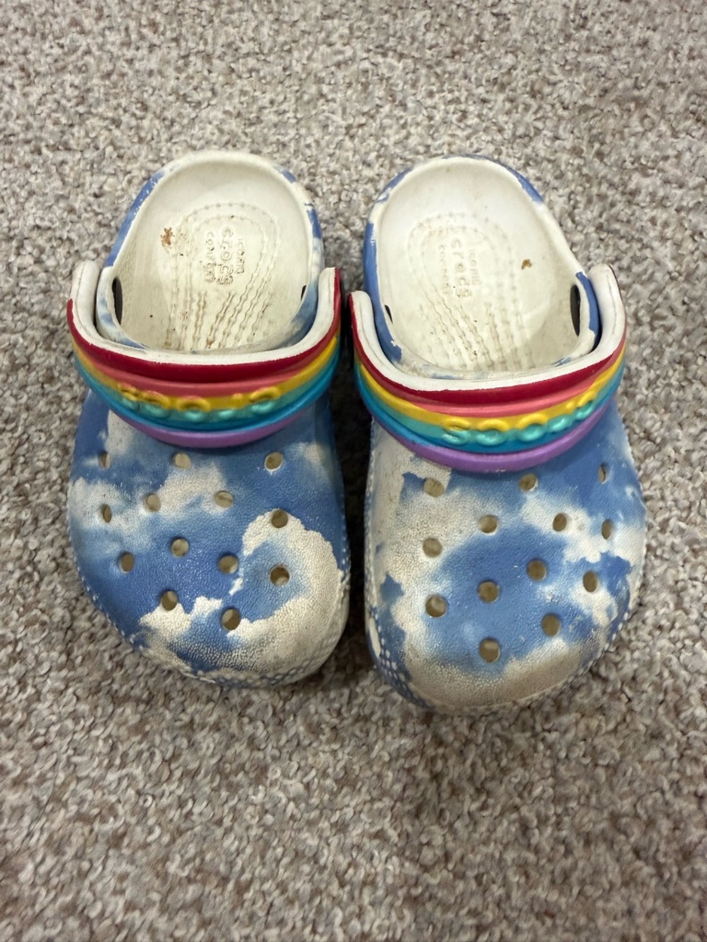 CROCS Kids Blue and White Tie-Dye Clogs with Rainbow Strap